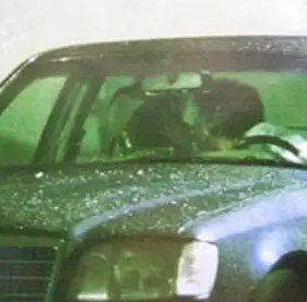 コンユ&ユンウネの車内キス!?
